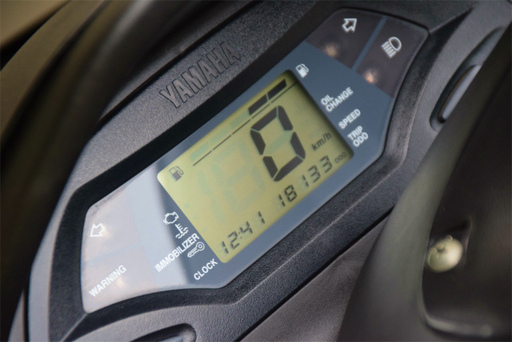 ☆マジェスティ125FI☆18133km☆シートカスタム☆サイドバイザー☆リア