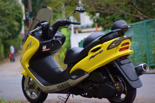 ☆マジェスティ125FI☆9492km☆希少なイエロー☆WAKO'Sオイル交換