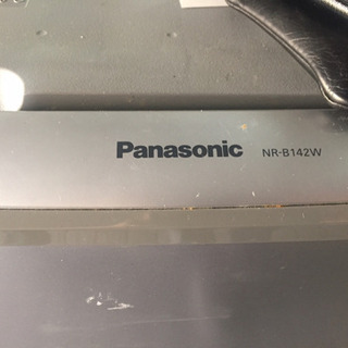 【Panasonic】冷蔵庫 NR-B142W