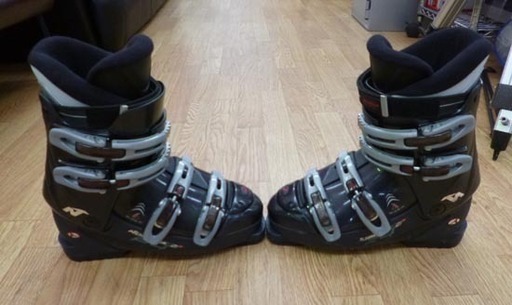 サイズ26cm Nordica F4 スキーブーツ ソールサイズ305mm スキー靴 ノルディカ Paypay ペイペイ 決済可能 モノハウス平岡店 大谷地のスキーの中古あげます 譲ります ジモティーで不用品の処分
