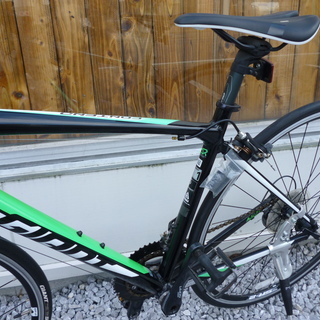 中古美品 GIANT CONTEND1 S SORA 2017年モデル 520mm 700×25C 2×9 