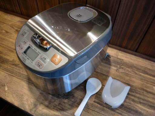【取引終了】 炊飯器 5.5合炊 シャープ SHARP 2011年製