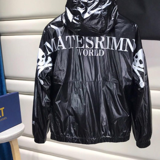 メンズ　秋冬モノ　パーカー　大人気