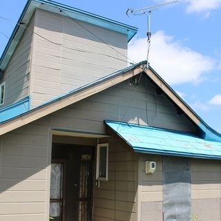 北海道夕張市の家（建物・住居）木造２階建て売ります。