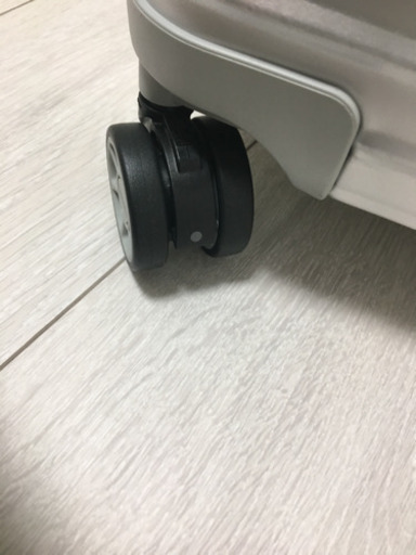 未使用 リモワ スーツケース Rimowa Topas Business Multiwheel Aluminium Pilot Trolley