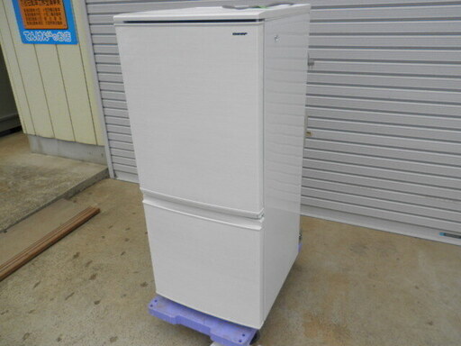 シャープ SHARP　SJ-D14D-W ２ドア 冷凍冷蔵庫 ２０１８年 美品 値下げ　無料配送（弊社から２０キロまで