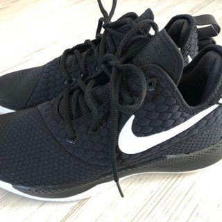 NIKE スニーカー