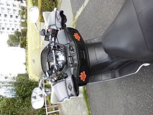 Skywave250 typeM  白　走行28920km Skywave250 typeM 白 走行28920km SUZUKI DIGITAL LIBRARY｜二輪車