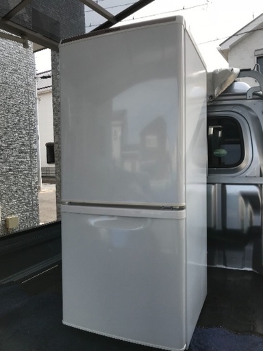 取引中2014年製パナソニック冷凍冷蔵庫容量138Lホワイト千葉県内配送無料。設置無料。