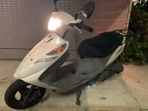 スズキ V125G