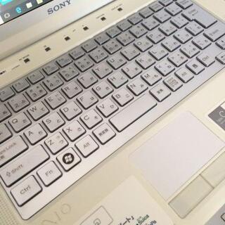 ミニSONYソニー人気✨ホワイト白VAIOノートパソコン本体最新OS
