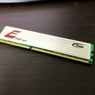 【激安ジャンク】DDR３　２GBメモリ　ヒートシンク付き