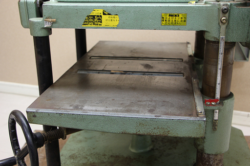 日立 306mm 自動かんな盤 F-1000 木工機械 自動カンナ (9UD3392YGGanwx) 日立 306mm 自動かんな盤 F-1000 木工機械 自動カンナ (9UD3392YGGanwx)