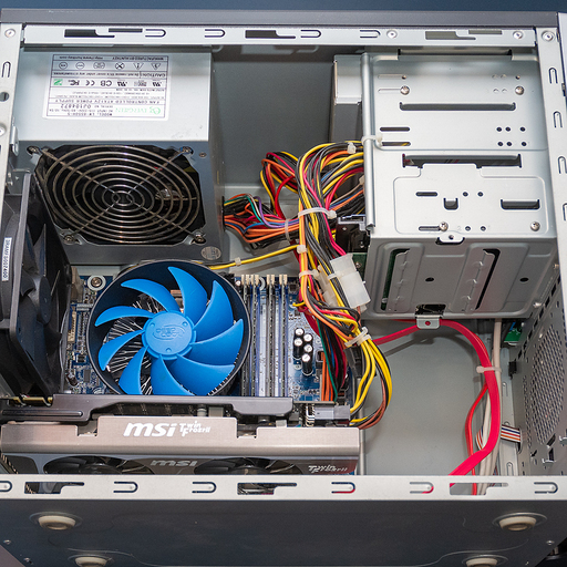 自作ゲーミングPC Core i7-2600 8GB GTX760 ガラス