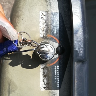 【ルーフボックス】Thule p6gf30