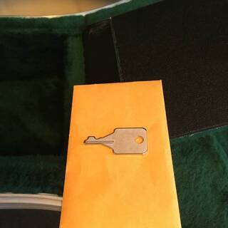 手渡し限定・マーチン純正　ハードケース　★　ドレッドノート対応 手渡し限定・マーチン純正 ハードケース ☆ ドレッドノート対応