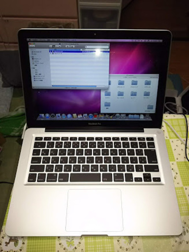 ほとんど新品　MacBookPro 13インチ　ノートパソコン/アップル