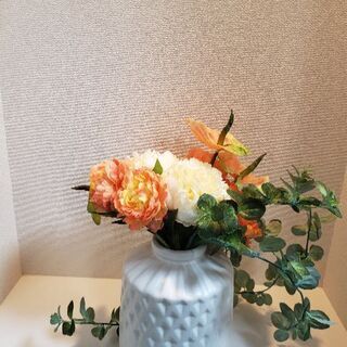 【新品】造花と花瓶のセット