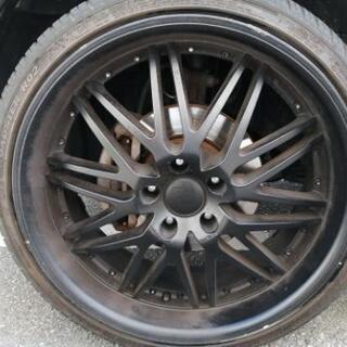 C25 225/35/20 セレナ装着の20インチアルミホイール、2018タイヤはバリ山