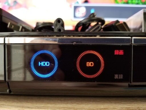 ☆訳ありでお得！Wチューナー・320GB♪AQUOS ブルーレイBD-HDW73☆ ☆訳ありでお得！Wチューナー・320GB♪AQUOS ブルーレイBD-HDW73☆