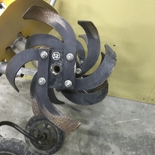 MS1341 【売れ筋/耕運機】 耕運機 耕耘機 管理機 RCVK-4250 RYOBI (リョービ) 農具 農機 訳あり 格安 MS1341 【売れ筋/耕運機】 耕運機 耕耘機 管理機 RCVK-4250 RYOBI
