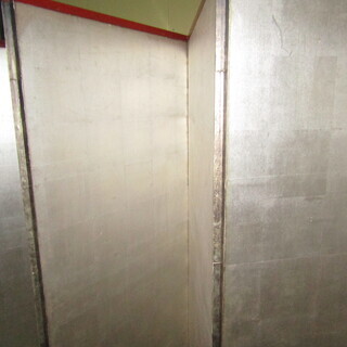 QC012 銀屏風 無地 六曲一双 折り畳み 衝立 パーティション 菊柄