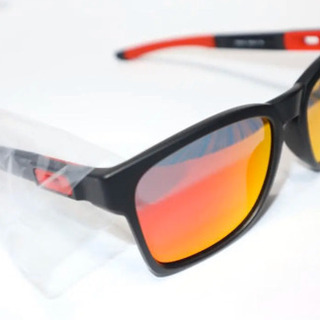 オークリーフェラーリ(レア)