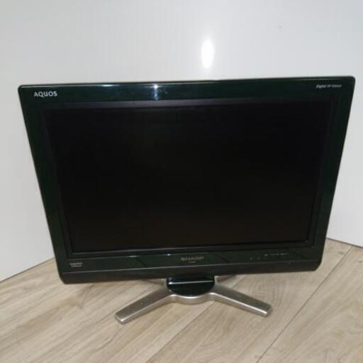 SHARP 液晶カラーテレビ 型番LC-20D30