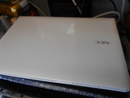 NEC Lavie LS150/NSW エキストラホワイト i3