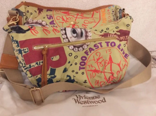 大人気！高級ブランドVivienne Westwood♡ショルダーバッグが激安♡