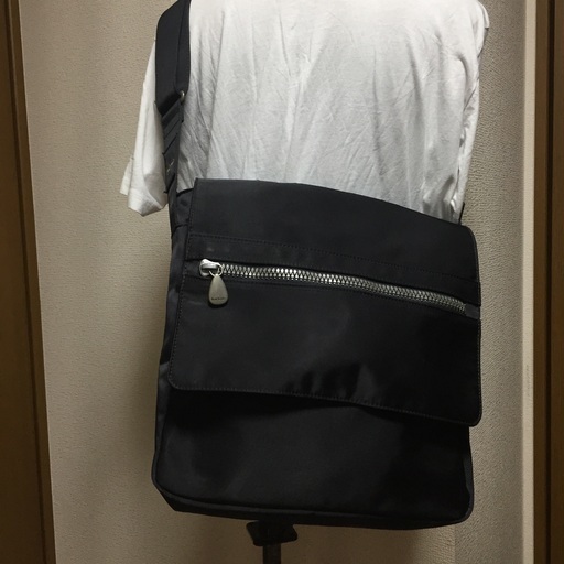 ブラック系人気 ポールスミス Paul Smith バッグ ショルダーバッグ 斜めがけ ショルダーバッグ バッグ ブラック系 16 917 Www Laeknavaktin Is