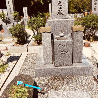 堺市の鉢が峯霊園で会員のお墓の定期巡回、の画像