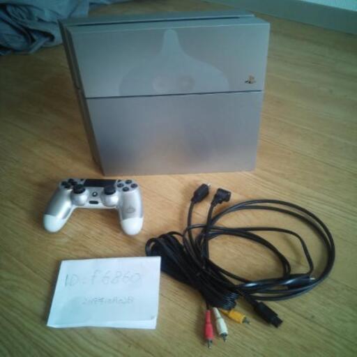 PS4  CUH1100A  メタルスライムバージョン