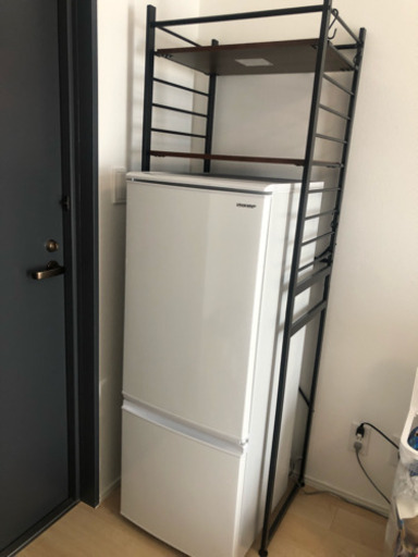 【冷蔵庫上収納ラック付き】2018年製シャープ冷蔵庫2ドア 167L
