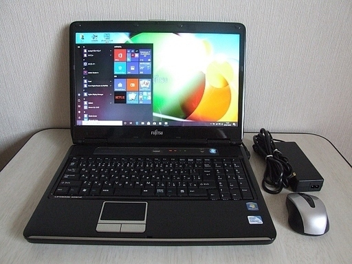 中古 高速SSD240GB搭載　Fujitsu LIFEBOOK AH550/1AT ノートパソコン　2