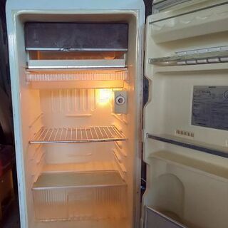 レトロ冷蔵庫SANYO 