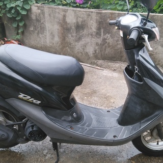 原神、色々です。 ホンダライブディオ AF34 黒 2ストのバイク オイル交換ではなく