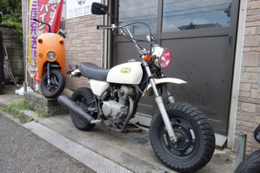 ホンダ エイプ50 原付  50cc ピンクヘッドライトカスタム