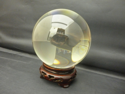 中古品 11cm ガラス玉 人工水晶 ジャグリング 風水 占い