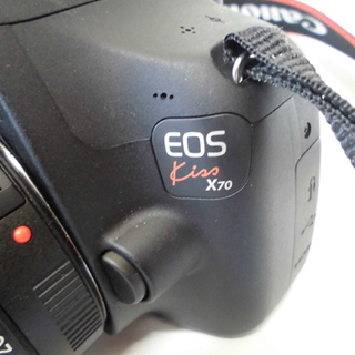 Canon EOS Kiss X70 デジタル一眼レフカメラ レンズ付 TAMRON AF 18 