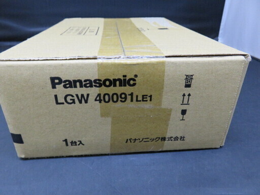 未使用 パナソニック Panasonic LEDスポットライト 60形集光電球色 LGW40091LE1 ライト 照明