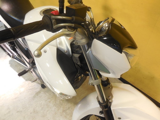 最終売り切り! SUZUKI GSR250 白 現状中古車！ 即渡し可 全車大幅