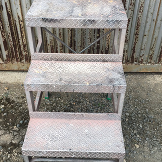 中古品 直接取引歓迎 ナカオ 社製 G型 作業用踏台G-093 高