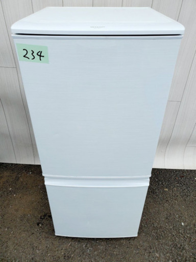 234番 SHARP✨ノンフロン冷凍冷蔵庫❄️SJ-14X-W‼️
