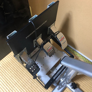 スラストマスター T500RS とプレイシート エボリューション セット 