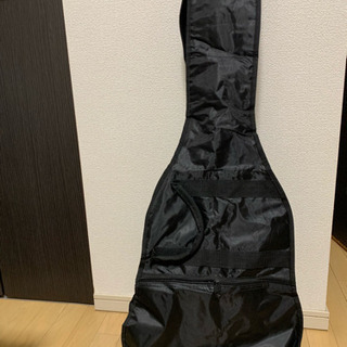 ギター 中古 2000円(ケース付き)