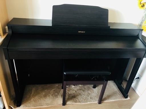 ローランド HP603 電子ピアノ 椅子 譜面 ヘッドホン付 美品