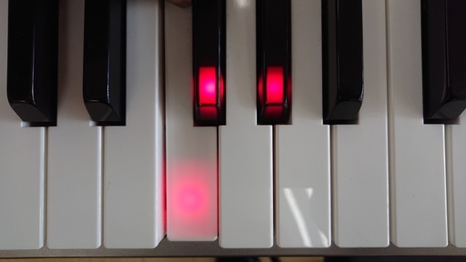 CASIO 電子ピアノ☆プリヴィア☆Privia PX-500L☆イス付き☆光る鍵盤 