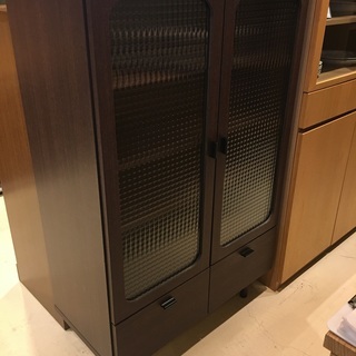 キャビネット 食器棚 茶 中古品