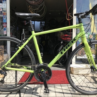 TREK FX7.4綺麗な中古で